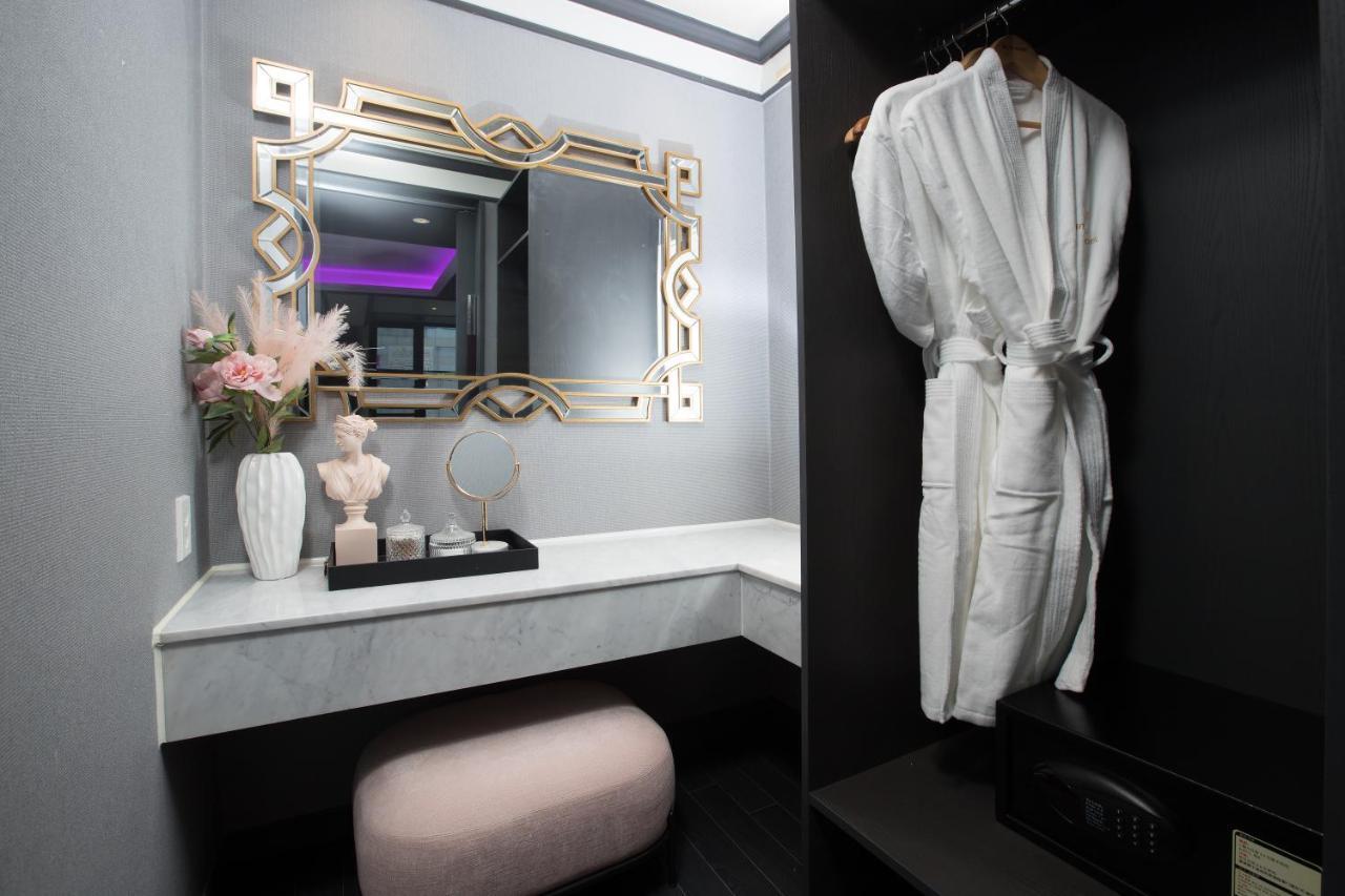 Utop Boutique Hotel&Residence Gwangju Metropolitan City Екстер'єр фото