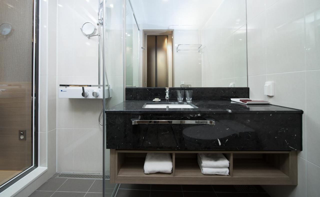 Utop Boutique Hotel&Residence Gwangju Metropolitan City Екстер'єр фото