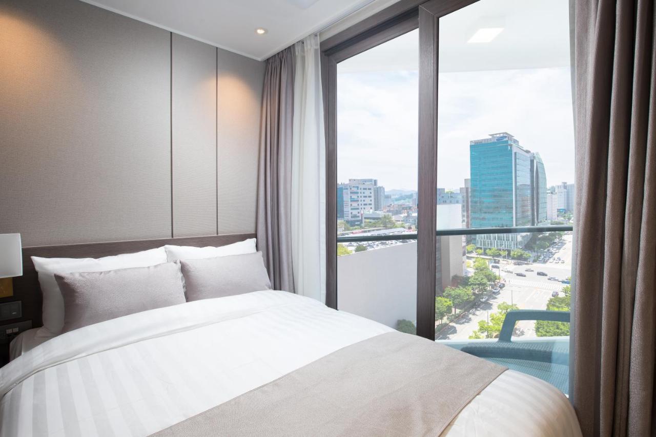 Utop Boutique Hotel&Residence Gwangju Metropolitan City Екстер'єр фото