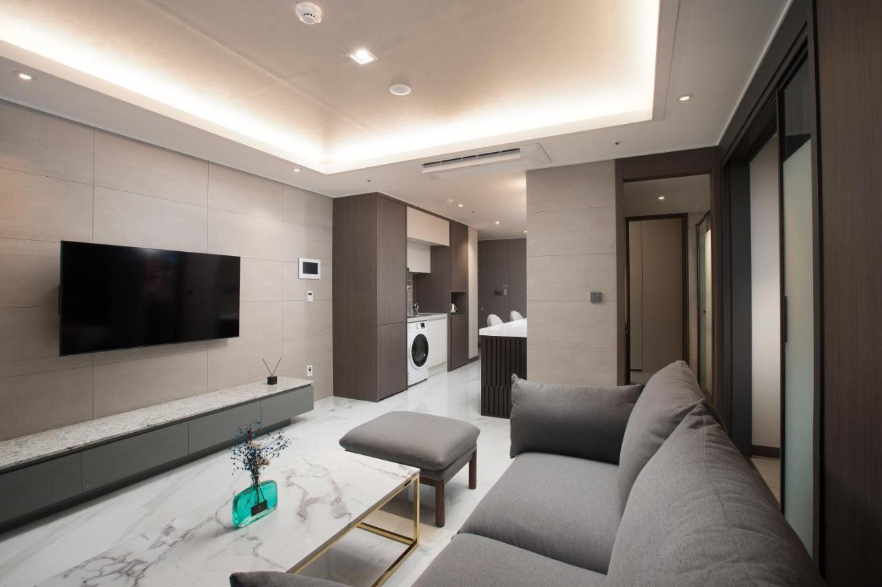 Utop Boutique Hotel&Residence Gwangju Metropolitan City Екстер'єр фото