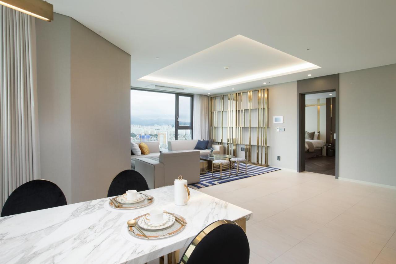 Utop Boutique Hotel&Residence Gwangju Metropolitan City Екстер'єр фото