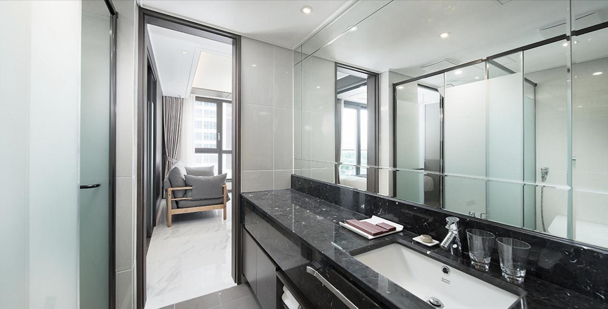 Utop Boutique Hotel&Residence Gwangju Metropolitan City Екстер'єр фото